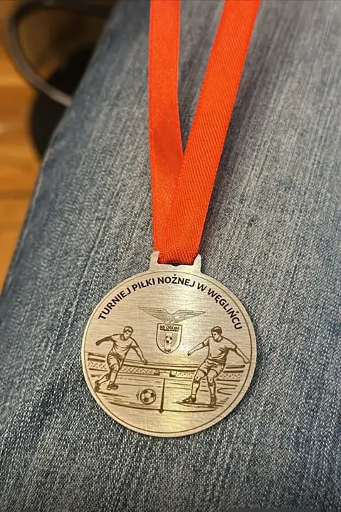 Przykład graweru laserowego na medalu lub pucharze, zdjęcie 141